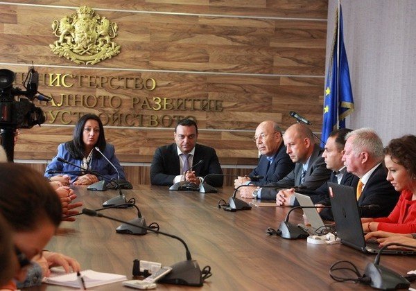 Лиляна Павлова и Ивайло Московски